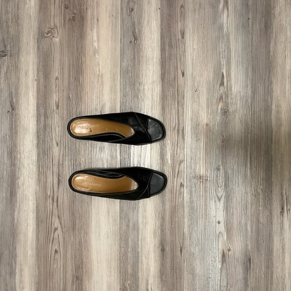 Liz Claiborne Black Women's Slip-On Shoes,mules Size 7.5 - Picture 3 of 8